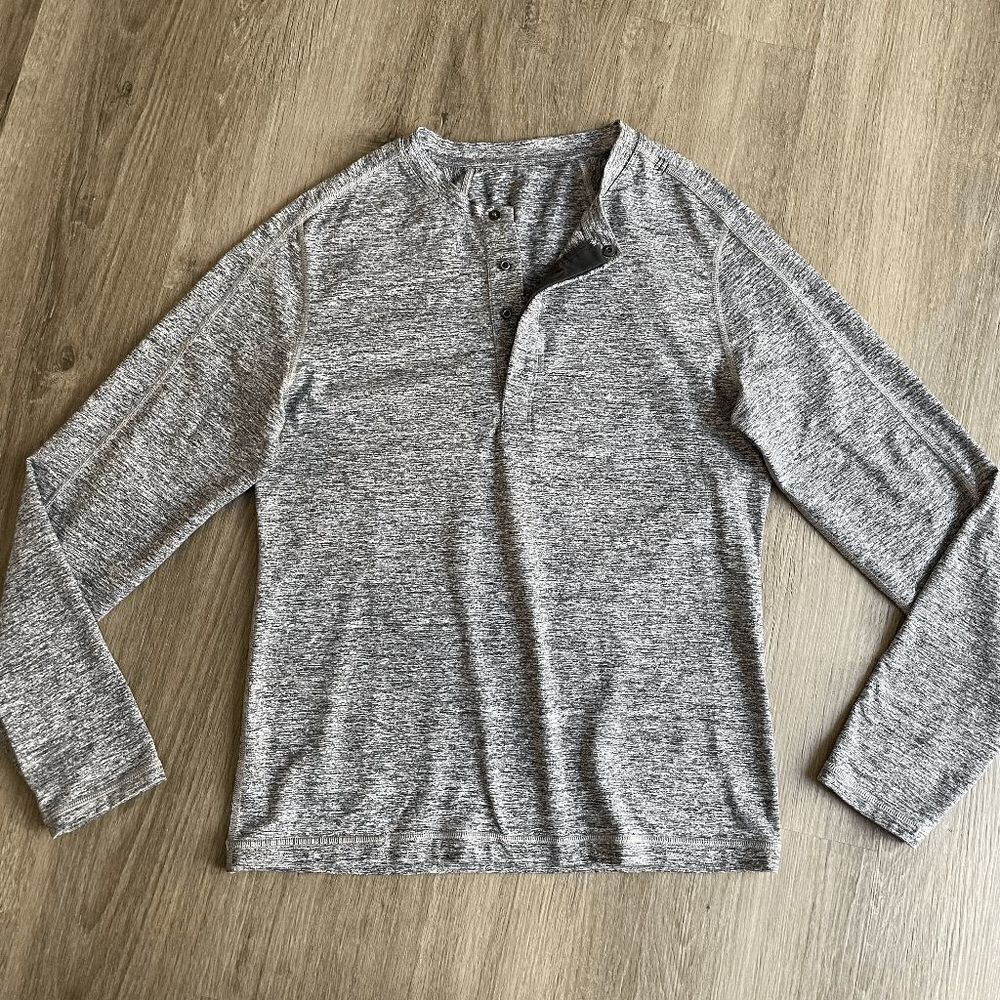 Lululemon Surge Long Sleeve Henley in Space Dye Camo Black Dark Slate​​​​​